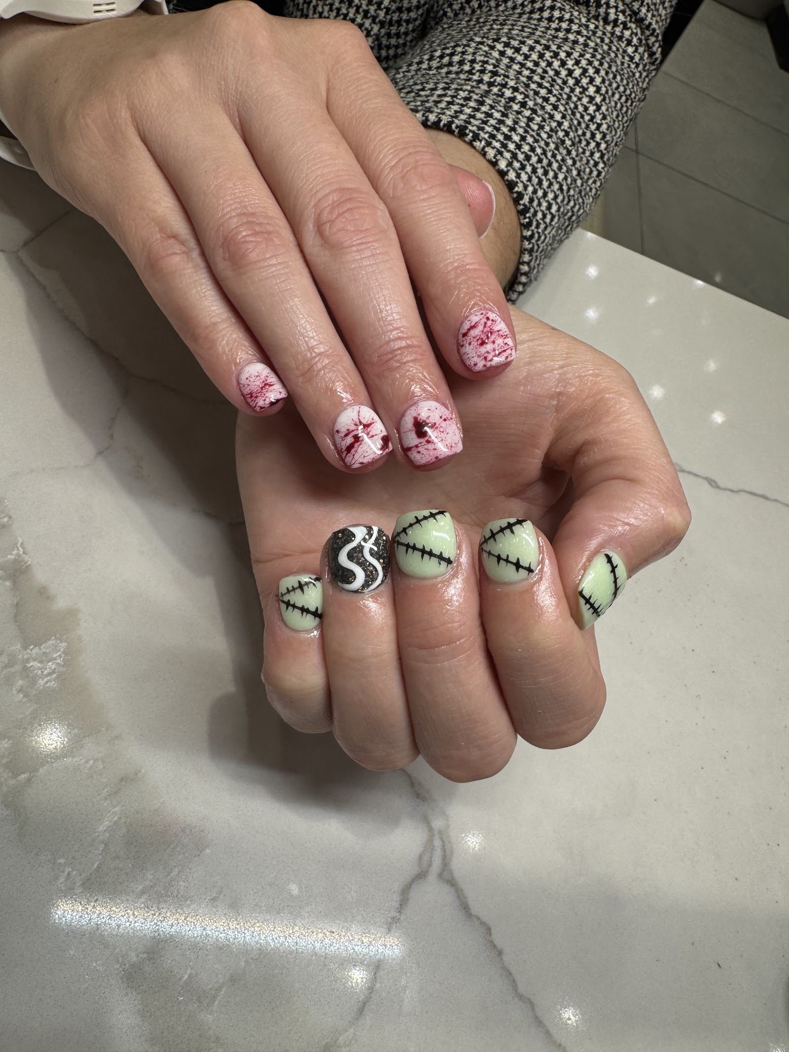 Arbor Nail Bar logo